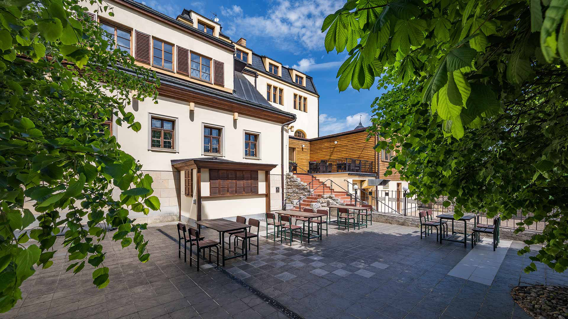 Hotel a restaurace Zlatý Lev Jablonec nad Nisou